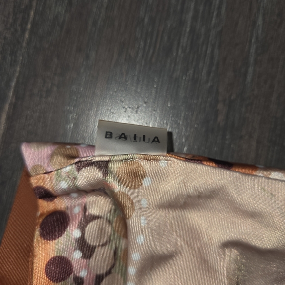 BAIIA Guyulgang Reversible Bottoms US Size 8 - EUC - Picture 4 of 4